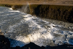 p1049694