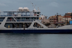 p1380410