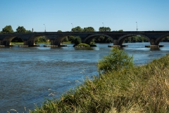 p1025237