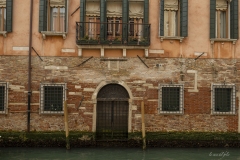 p1218979